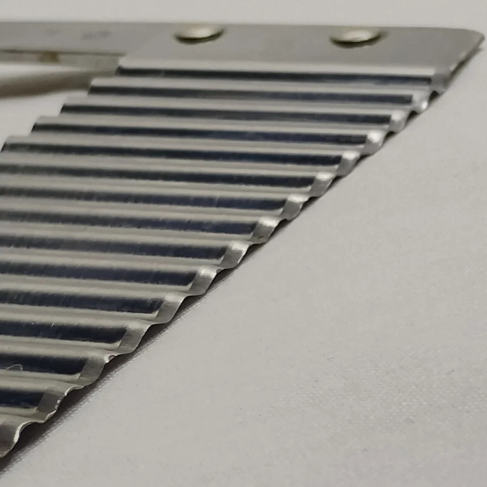 Vintage 90s The Pampered Chef Crinkle Cutter Potato French Fry Vegetable Slicer